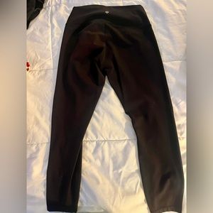 Lululemon Wunder Train High-Rise Tight 28” black size 10